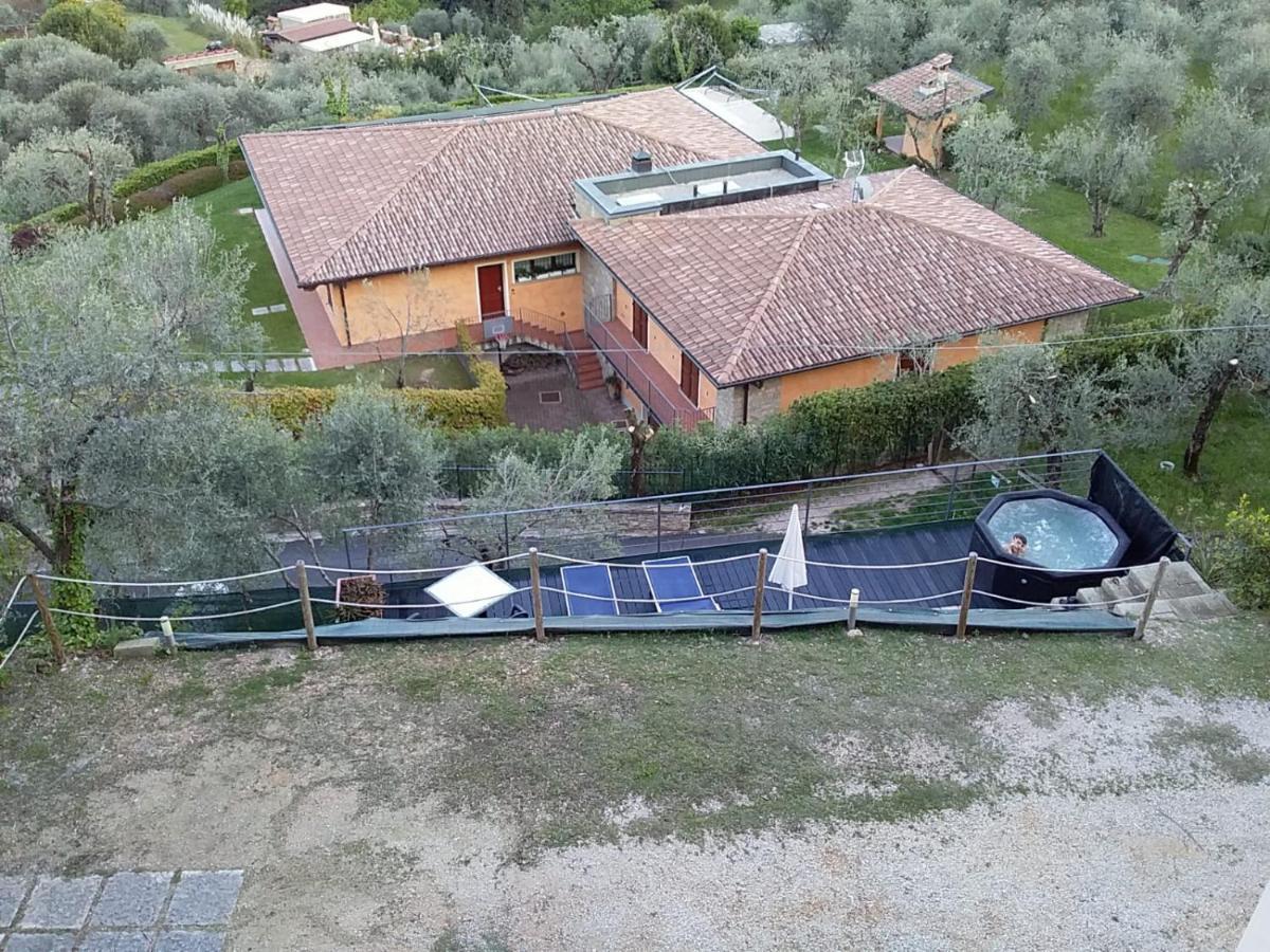 Al Agave Sotto Apartment Toscolano Maderno Luaran gambar